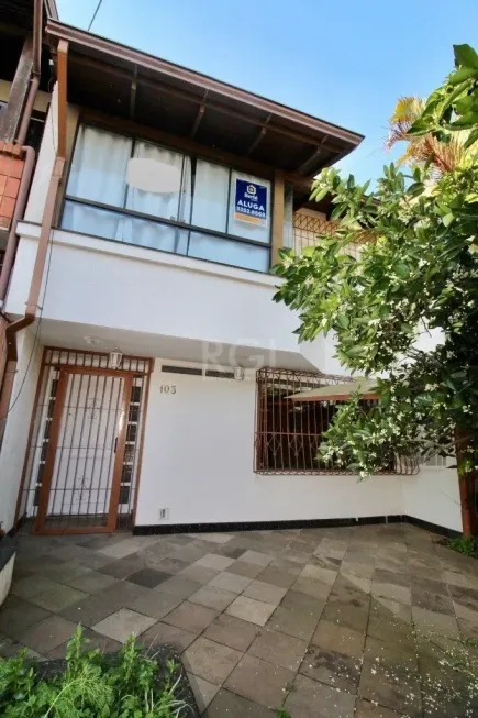 Foto 1 de Casa com 3 Quartos à venda, 166m² em Ipanema, Porto Alegre