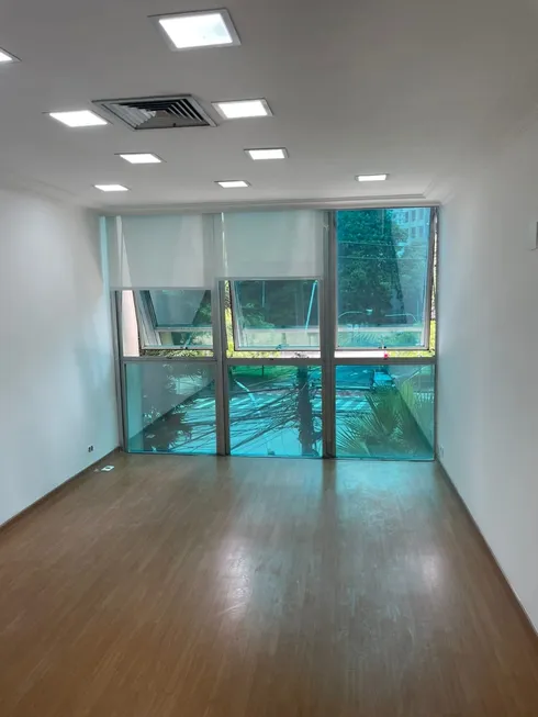 Foto 1 de Sala Comercial para alugar, 172m² em Jardim Paulistano, São Paulo