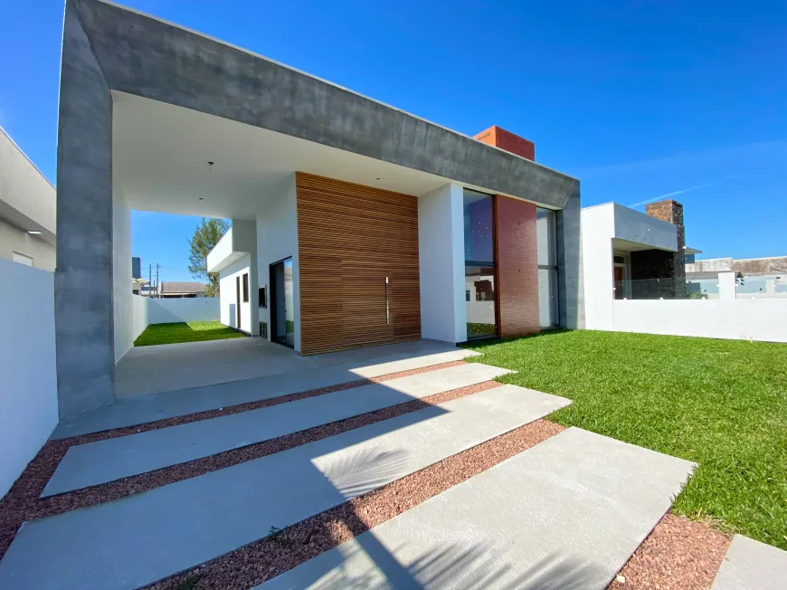 Foto 1 de Casa com 3 Quartos à venda, 135m² em Praia São Jorge, Arroio do Sal