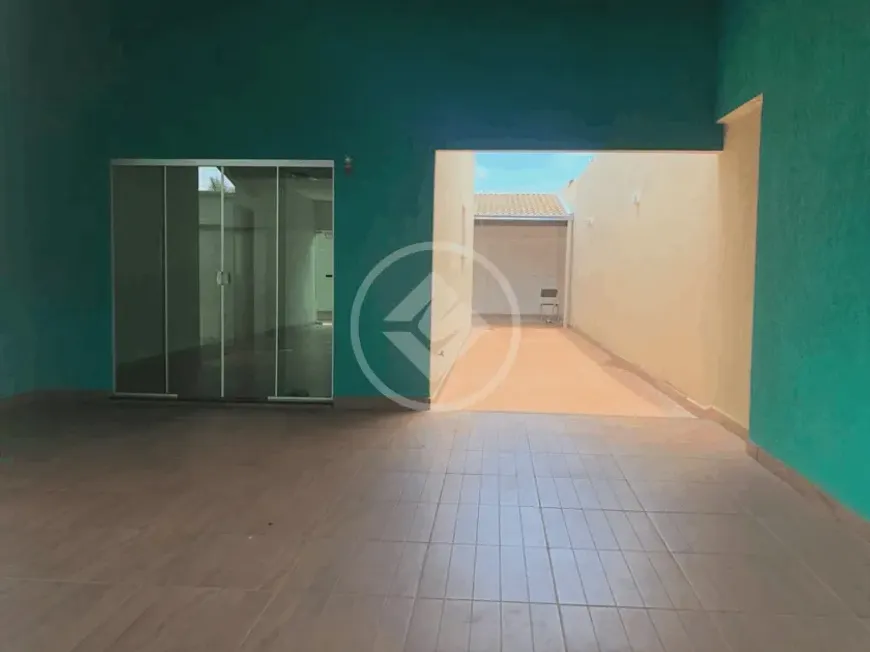 Foto 1 de Casa com 3 Quartos à venda, 150m² em Residencial Orlando Morais, Goiânia