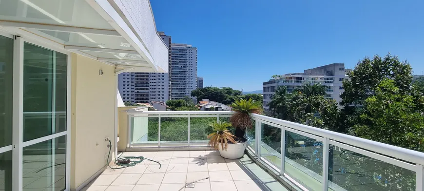 Foto 1 de Apartamento com 2 Quartos à venda, 114m² em Barra da Tijuca, Rio de Janeiro