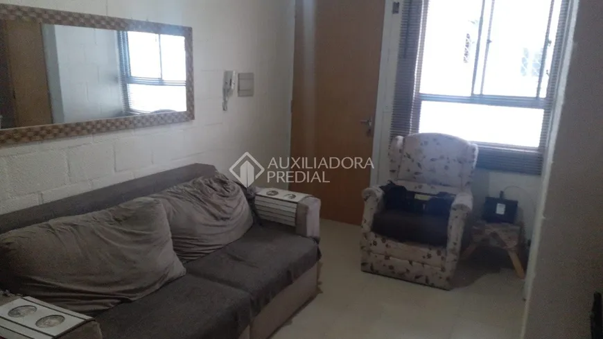 Foto 1 de Apartamento com 2 Quartos à venda, 38m² em Santa Tereza, Porto Alegre