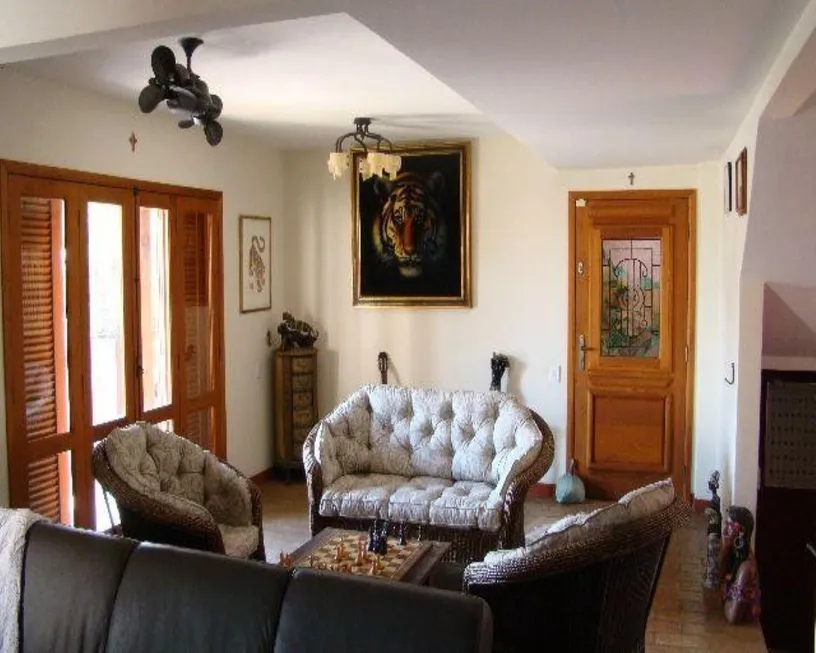 Foto 1 de Sobrado com 3 Quartos à venda, 270m² em Adalgisa, Osasco