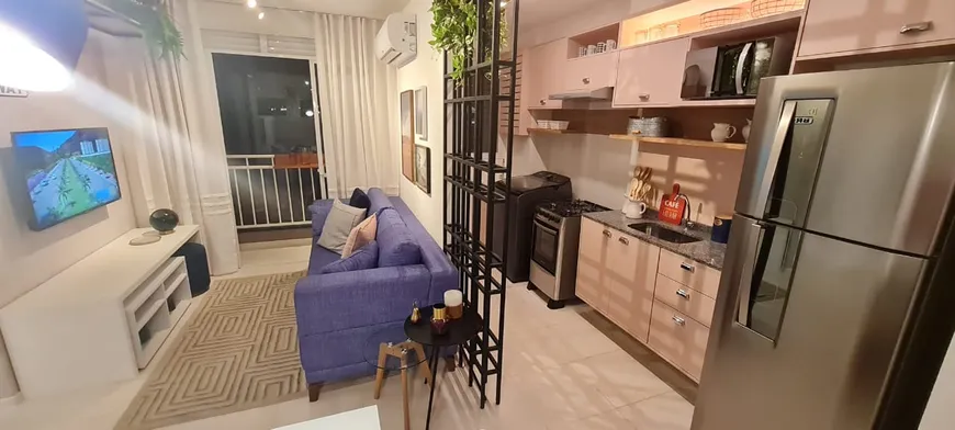 Foto 1 de Apartamento com 3 Quartos à venda, 57m² em Barra da Tijuca, Rio de Janeiro