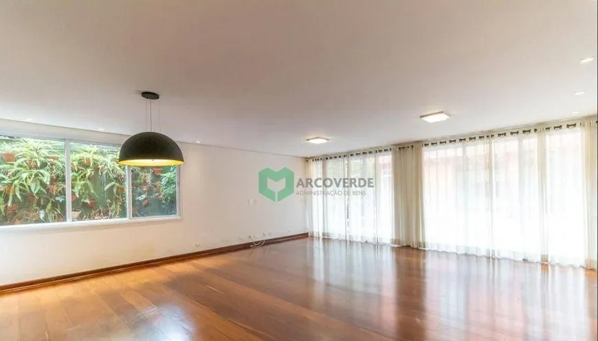 Foto 1 de Casa com 4 Quartos à venda, 456m² em Vila Madalena, São Paulo
