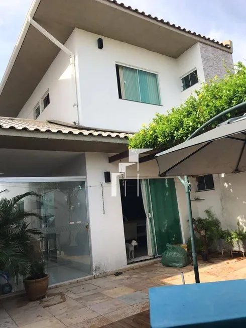 Foto 1 de Casa de Condomínio com 4 Quartos à venda, 156m² em Piçarreira, Teresina