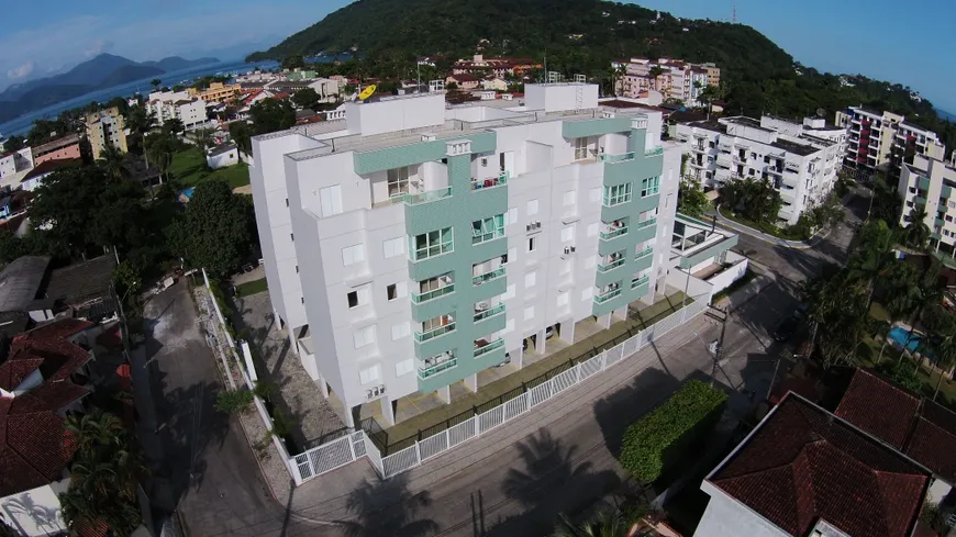 Foto 1 de Apartamento com 2 Quartos para venda ou aluguel, 70m² em Praia de Itaguá, Ubatuba