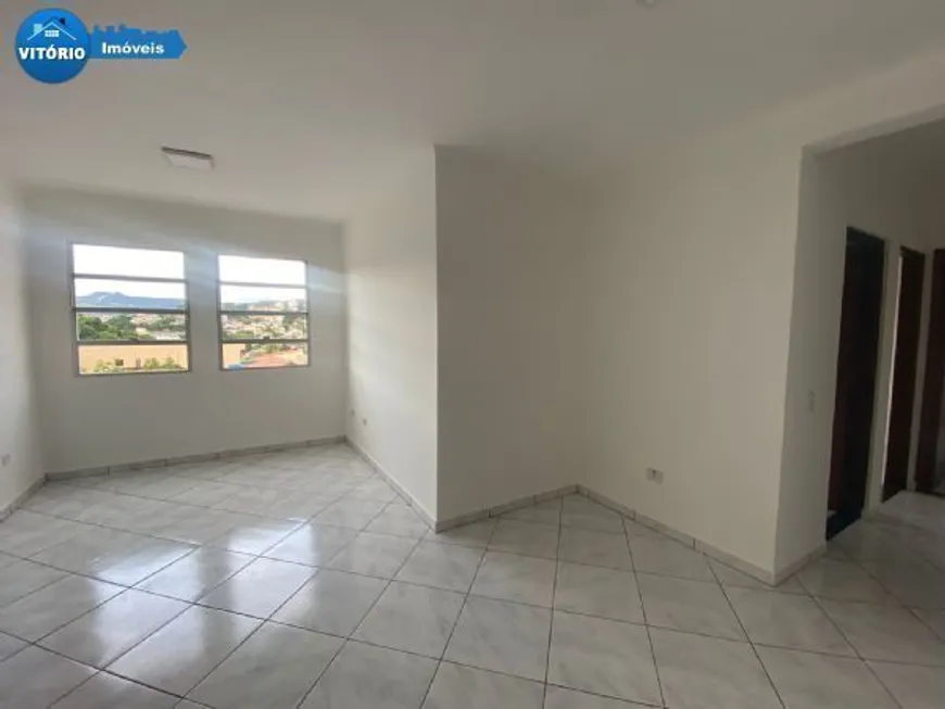 Foto 1 de Apartamento com 3 Quartos para alugar, 85m² em Vila Santa Isabel , São Roque