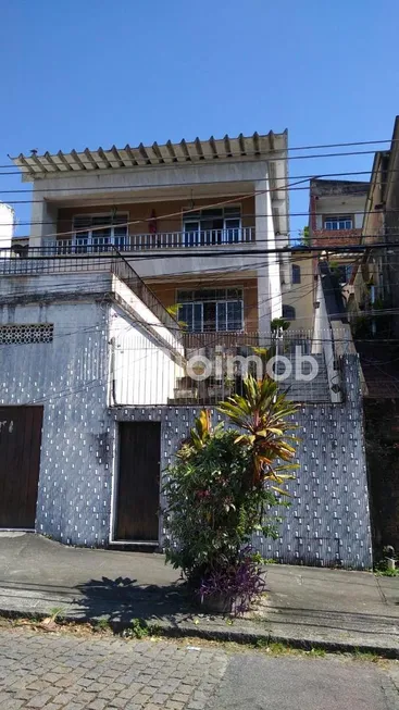 Foto 1 de Casa com 4 Quartos para venda ou aluguel, 180m² em Tanque, Rio de Janeiro