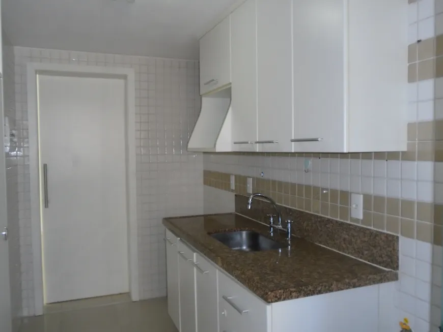 Foto 1 de Apartamento com 2 Quartos à venda, 80m² em Barra da Tijuca, Rio de Janeiro