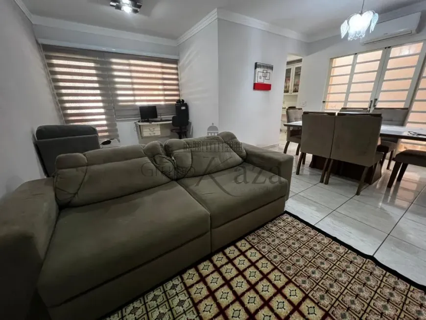 Foto 1 de Casa de Condomínio com 2 Quartos à venda, 80m² em Campos de Sao Jose, São José dos Campos