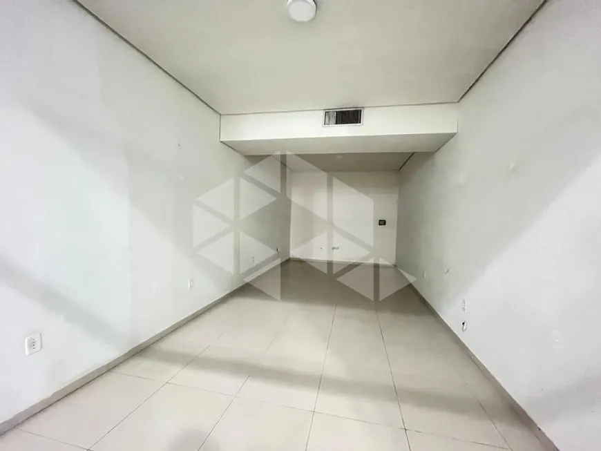 Foto 1 de Sala Comercial para alugar, 28m² em Centro, Santa Cruz do Sul