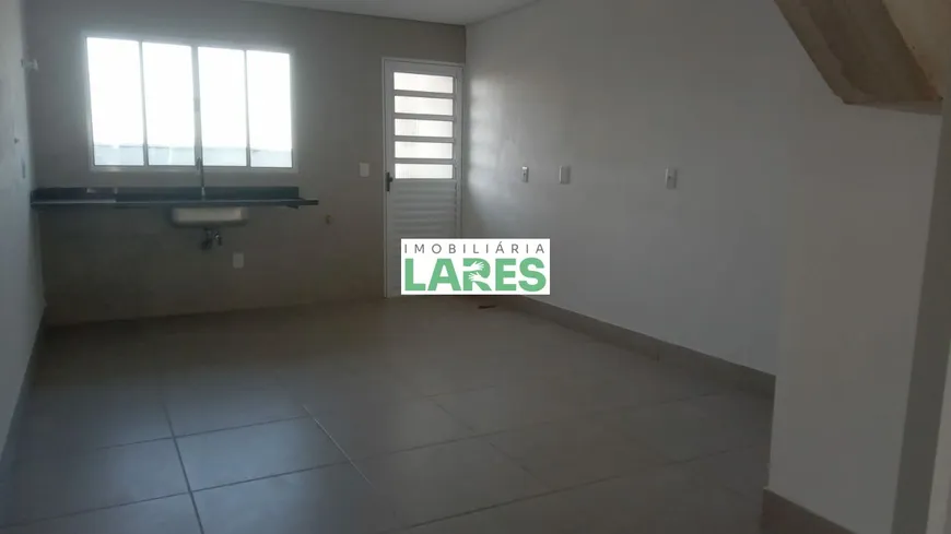 Foto 1 de Sobrado com 2 Quartos à venda, 110m² em Jardim das Vertentes, São Paulo