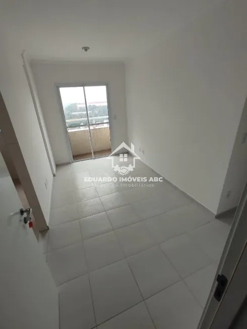 Foto 1 de Apartamento com 2 Quartos para alugar, 46m² em Demarchi, São Bernardo do Campo