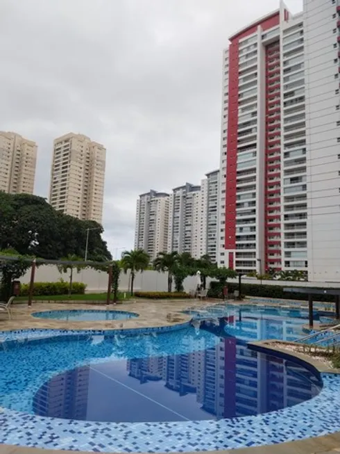 Foto 1 de Apartamento com 4 Quartos à venda, 181m² em Patamares, Salvador