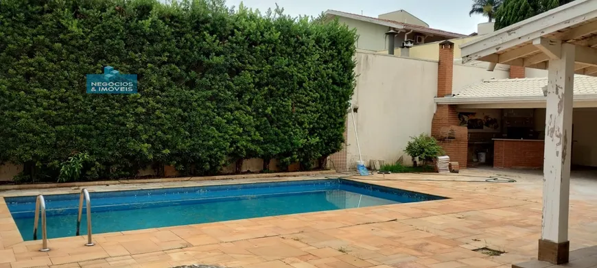 Foto 1 de Casa com 4 Quartos à venda, 270m² em Jardim Madalena, Campinas