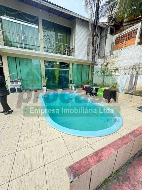 Foto 1 de Casa com 2 Quartos para alugar, 110m² em Flores, Manaus