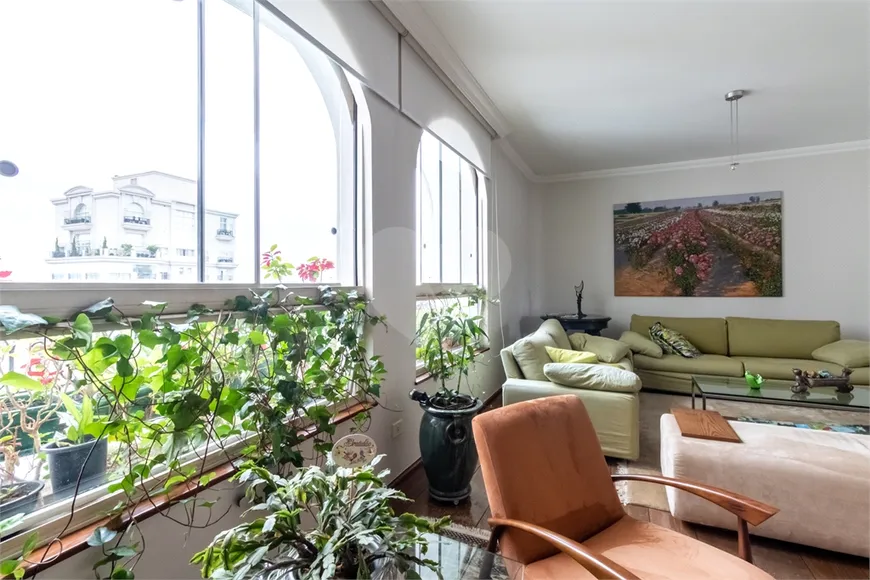 Foto 1 de Apartamento com 4 Quartos à venda, 280m² em Jardim Paulista, São Paulo