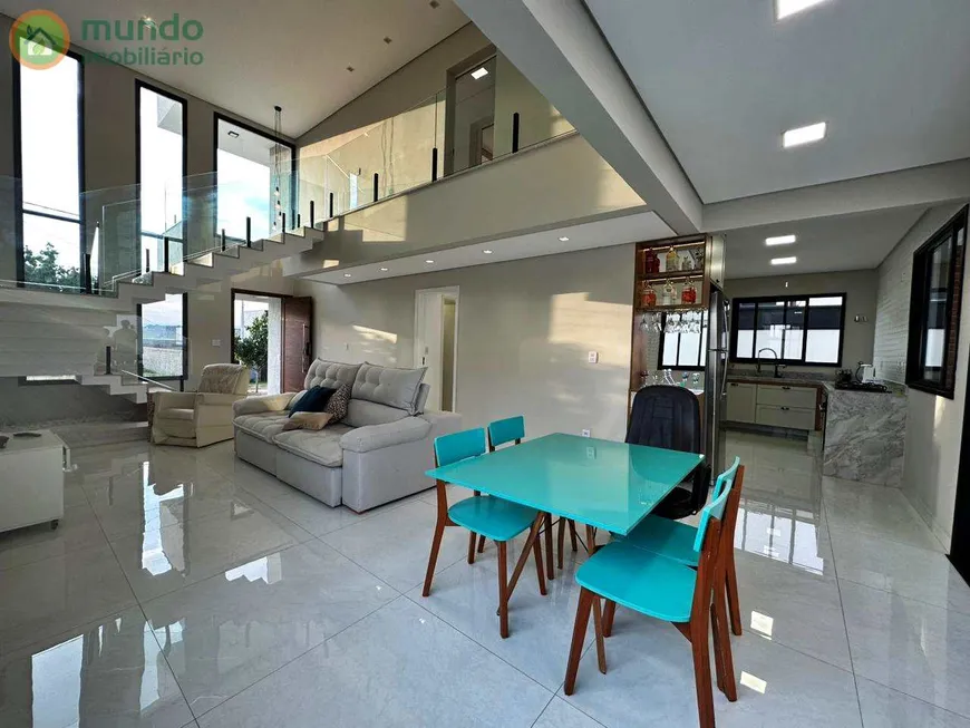 Foto 1 de Casa de Condomínio com 3 Quartos à venda, 273m² em Jardim Marlene Miranda, Taubaté