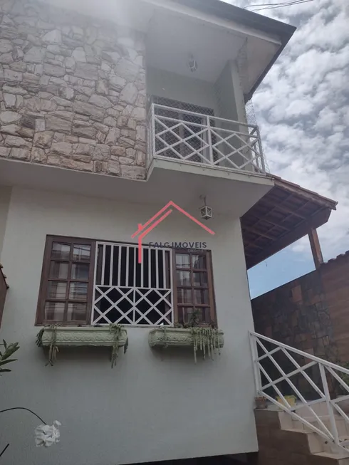 Foto 1 de Casa com 3 Quartos à venda, 204m² em Umuarama, Osasco