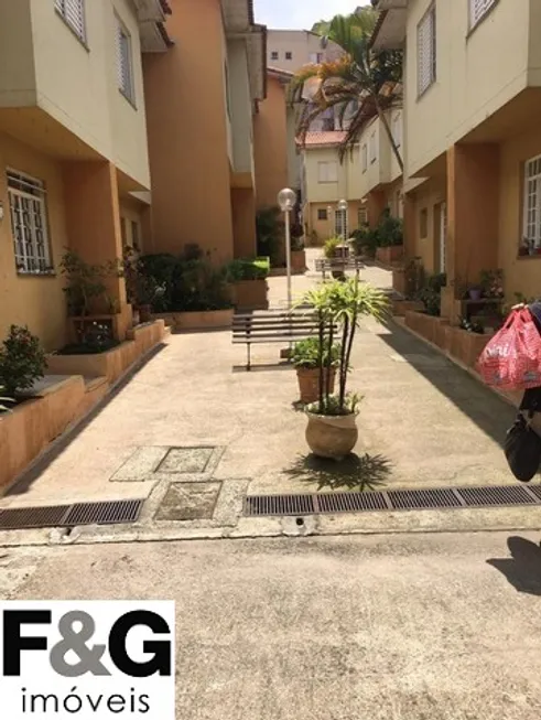 Foto 1 de Sobrado com 3 Quartos à venda, 75m² em Vila Assuncao, Santo André