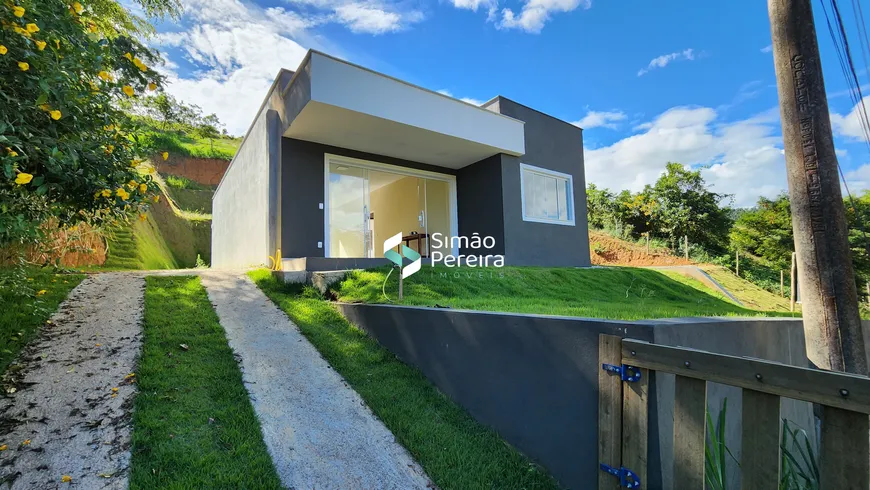 Foto 1 de Fazenda/Sítio com 2 Quartos à venda, 2940m² em Centro, Simão Pereira