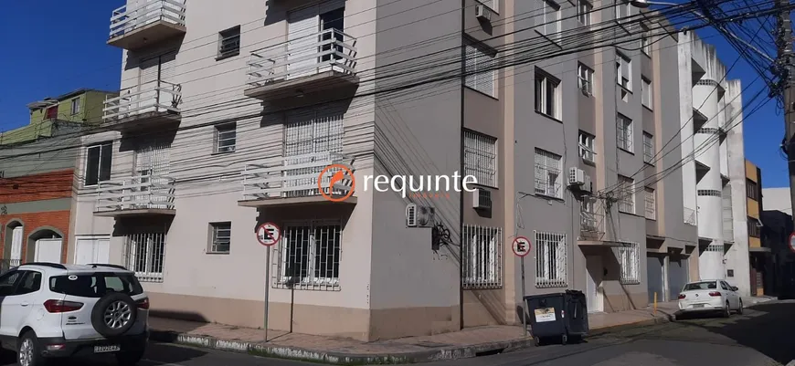 Foto 1 de Apartamento com 4 Quartos à venda, 137m² em Centro, Pelotas