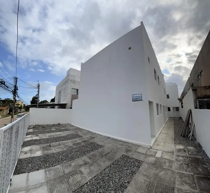 Foto 1 de Casa de Condomínio com 3 Quartos à venda, 79m² em Janga, Paulista