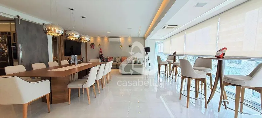 Foto 1 de Apartamento com 3 Quartos à venda, 192m² em Gonzaga, Santos
