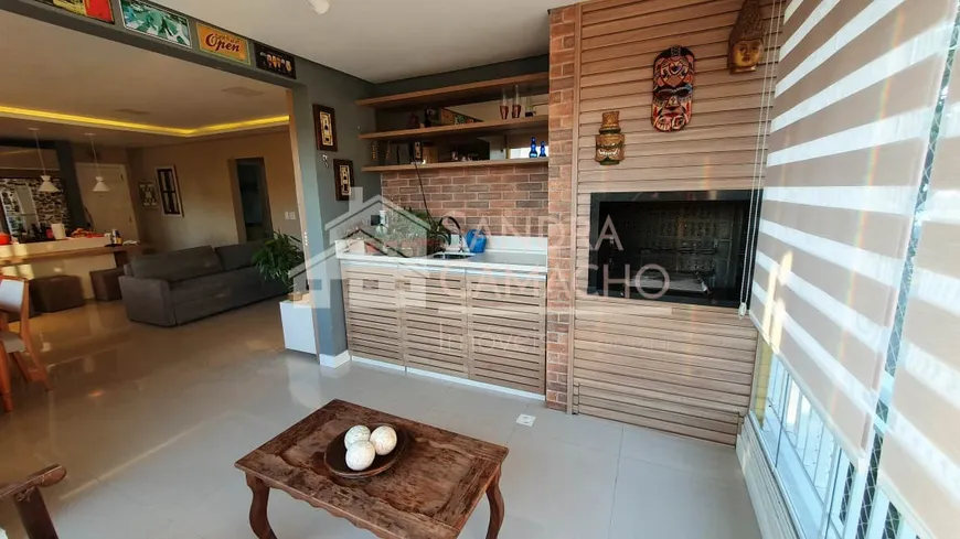 Foto 1 de Apartamento com 3 Quartos à venda, 100m² em Jurerê, Florianópolis