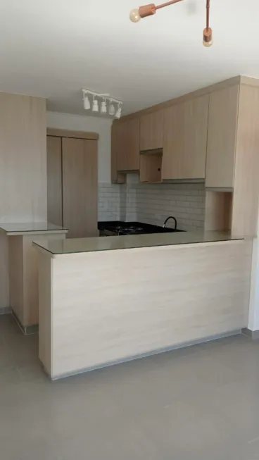 Foto 1 de Apartamento com 2 Quartos à venda, 65m² em Brasília, Araguari