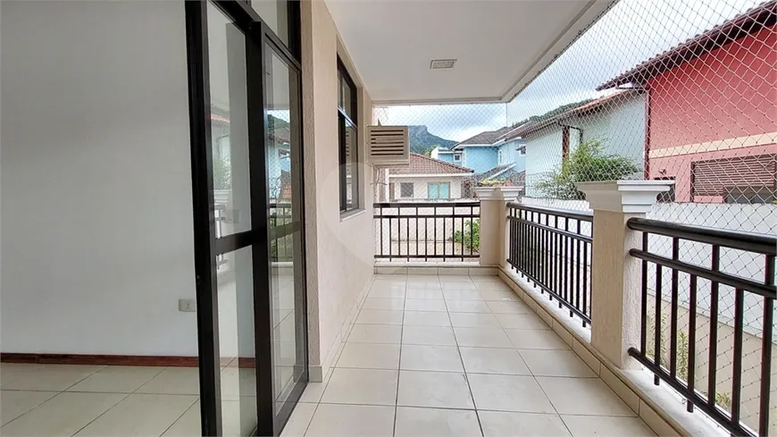 Foto 1 de Apartamento com 4 Quartos à venda, 153m² em Piratininga, Niterói