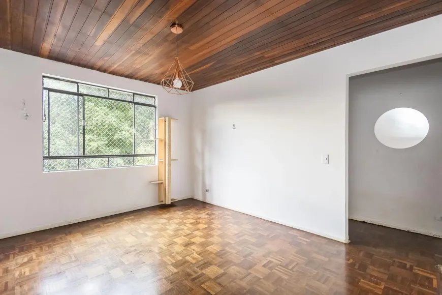 Foto 1 de Apartamento com 2 Quartos à venda, 75m² em Alto da Rua XV, Curitiba