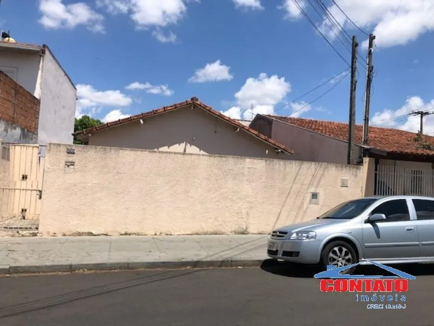 Foto 1 de Casa com 2 Quartos à venda, 81m² em Jardim São João Batista, São Carlos