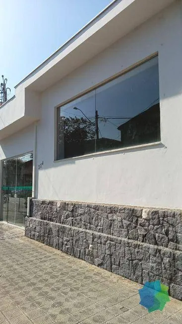 Foto 1 de Casa com 3 Quartos para alugar, 200m² em Centro, Salto