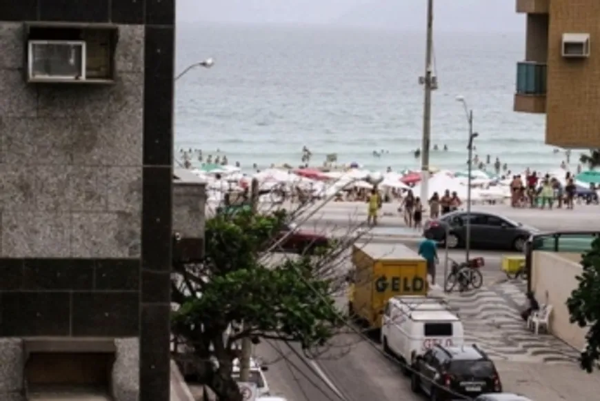 Foto 1 de Apartamento com 1 Quarto à venda, 52m² em Centro, Cabo Frio