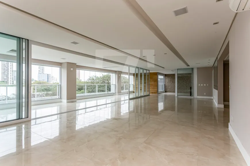 Foto 1 de Apartamento com 4 Quartos à venda, 352m² em Alto de Pinheiros, São Paulo