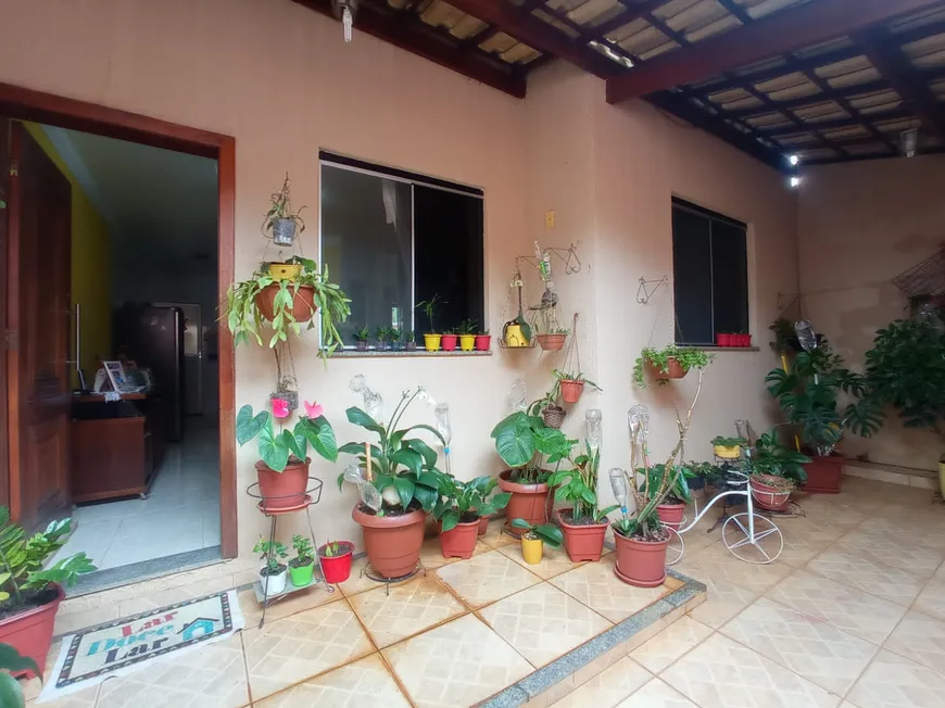 Foto 1 de Casa com 2 Quartos à venda, 97m² em Sevilha 1 Secao, Ribeirão das Neves