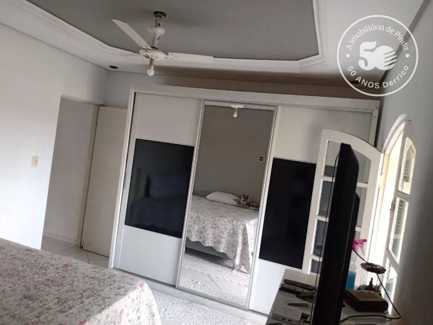 Foto 1 de Sobrado com 3 Quartos à venda, 183m² em Jardim Mariana, Pindamonhangaba