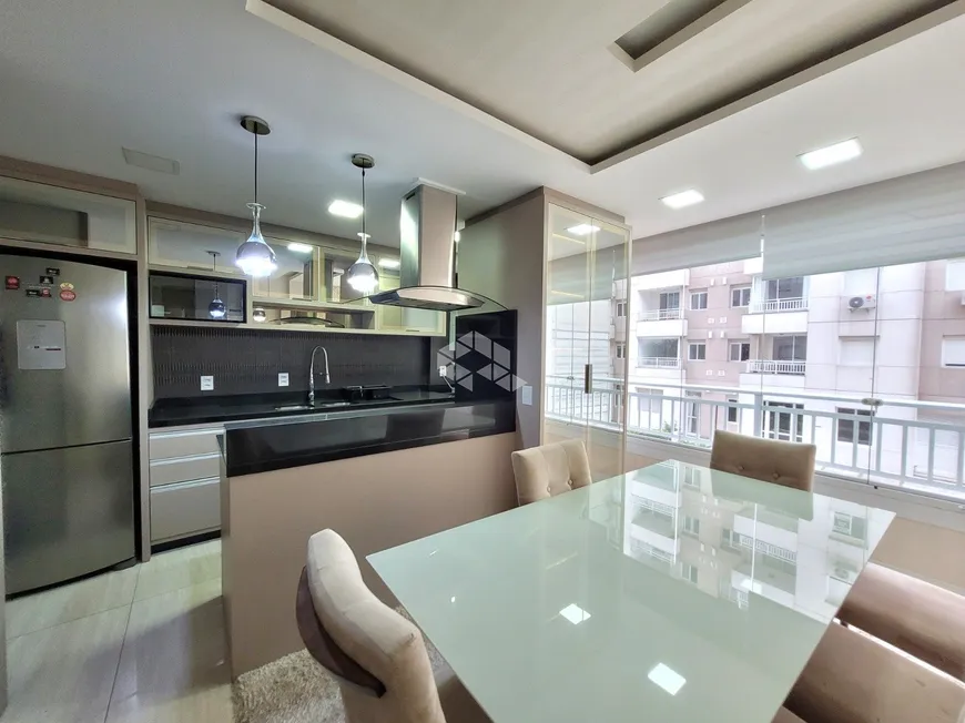 Foto 1 de Apartamento com 2 Quartos à venda, 65m² em Humaitá, Porto Alegre