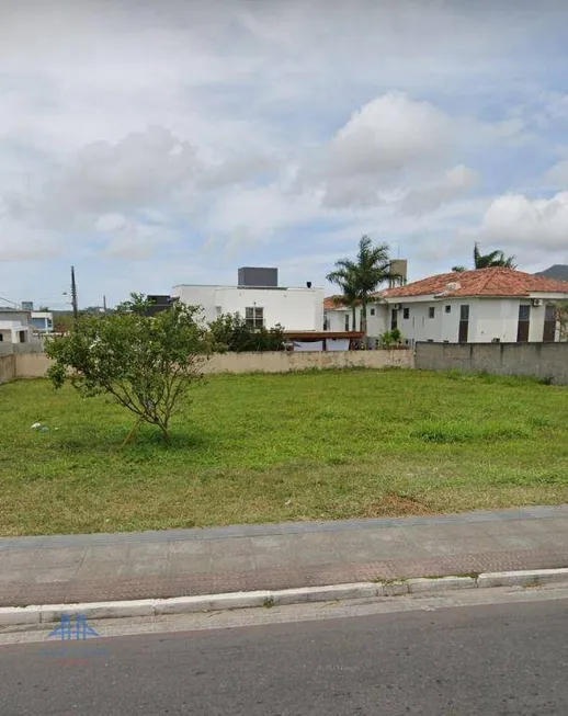 Foto 1 de Lote/Terreno à venda, 1200m² em Canasvieiras, Florianópolis