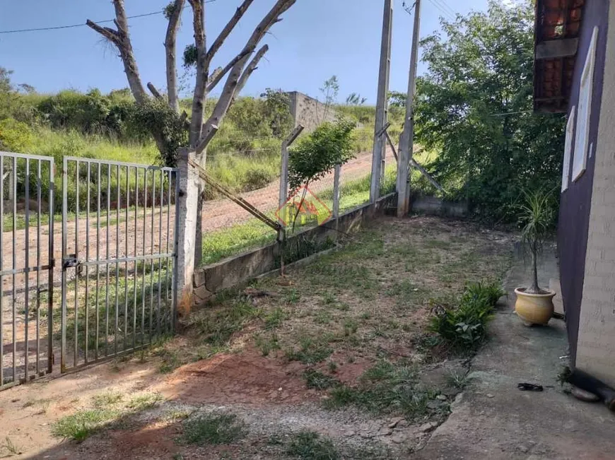 Foto 1 de Fazenda/Sítio com 3 Quartos à venda, 1250m² em Loteamento Chacaras Ingrid, Taubaté