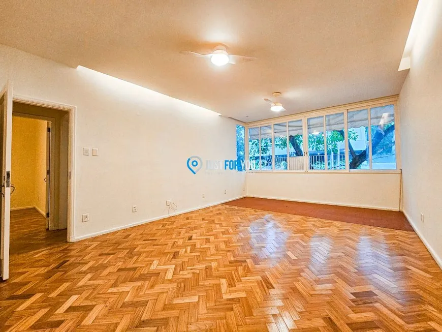 Foto 1 de Apartamento com 3 Quartos para alugar, 135m² em Leblon, Rio de Janeiro