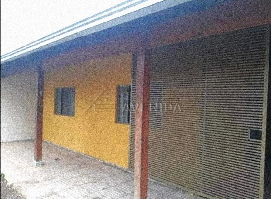 Foto 1 de Casa com 3 Quartos à venda, 92m² em Conjunto Habitacional Violim, Londrina