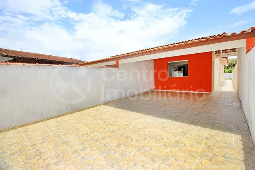 Foto 1 de Casa com 3 Quartos à venda, 103m² em Estancia Antonio Novaes, Peruíbe