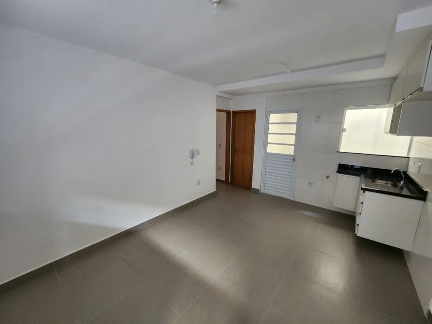 Foto 1 de Apartamento com 1 Quarto para alugar, 34m² em Vila Diva, São Paulo
