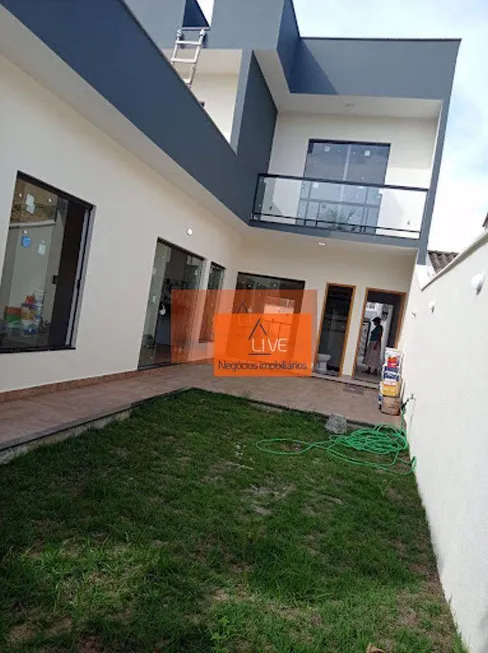 Foto 1 de Casa com 4 Quartos à venda, 229m² em Itaipu, Niterói