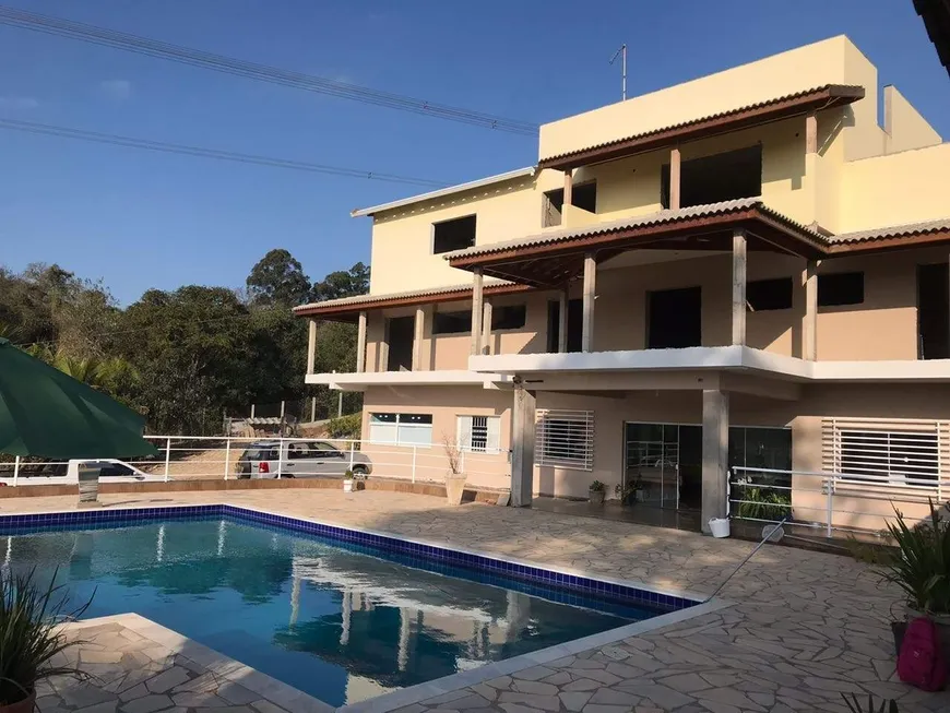 Foto 1 de Fazenda/Sítio com 8 Quartos à venda, 1250m² em Recanto Campestre Viracopos Gleba 2, Indaiatuba