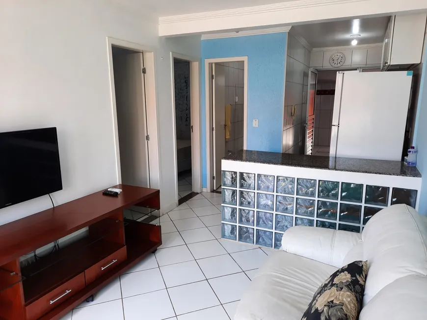 Foto 1 de Casa de Condomínio com 2 Quartos para alugar, 55m² em Santa Cruz da Serra, Duque de Caxias