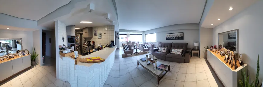 Foto 1 de Apartamento com 3 Quartos à venda, 158m² em Rio Vermelho, Salvador